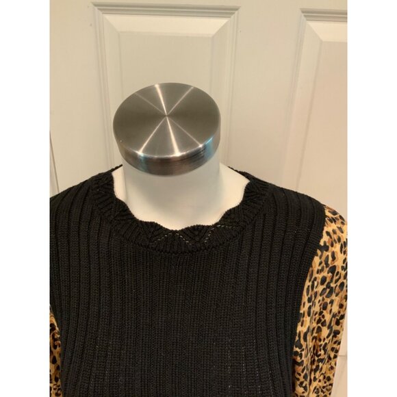 Current Air Black Sweater W/Brown Animal Print Puff Sleeves Size Small, NWT! - Picture 2 of 6